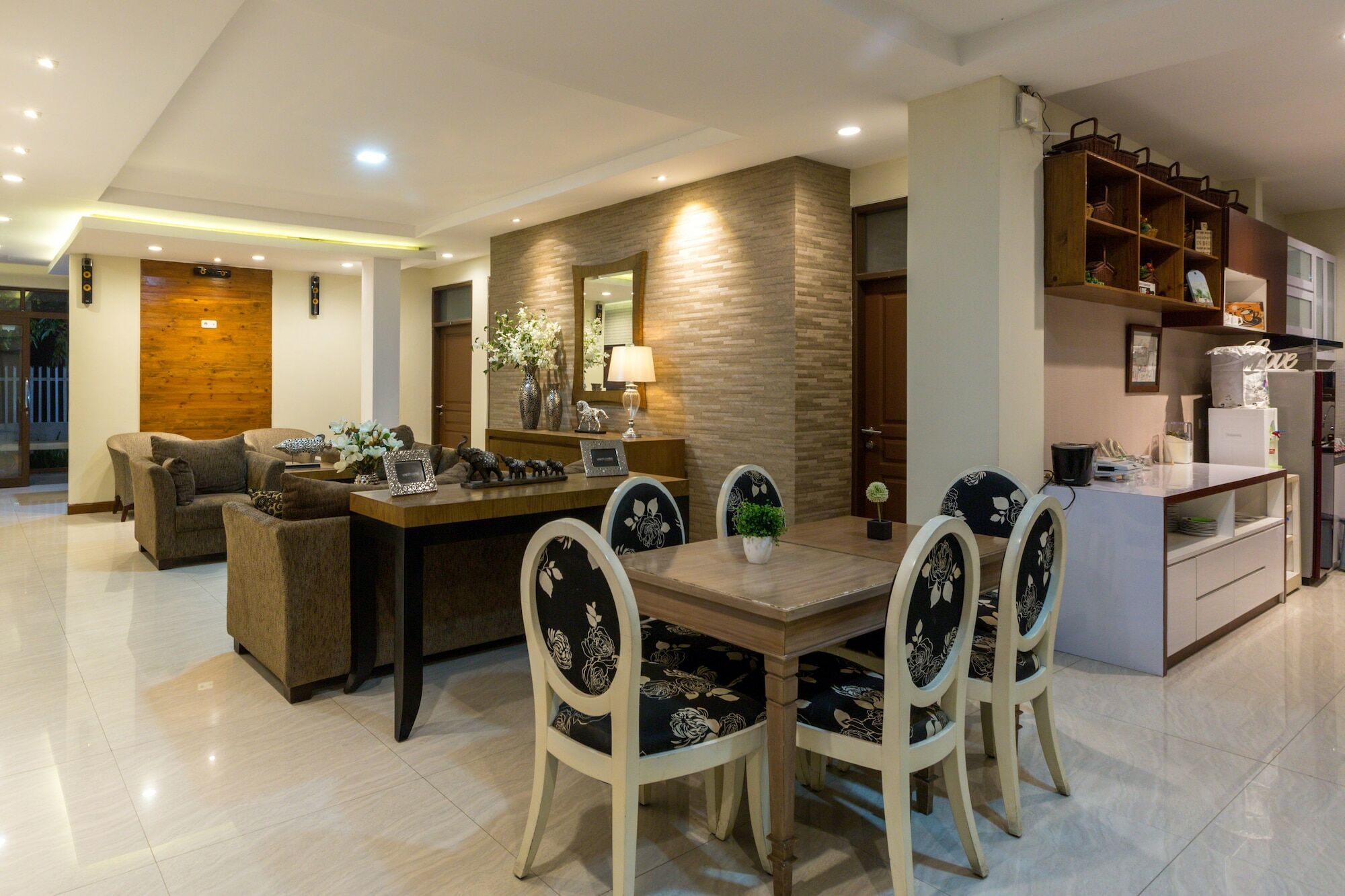 Jayagiri Guesthouse By Belgareti Lembang Esterno foto